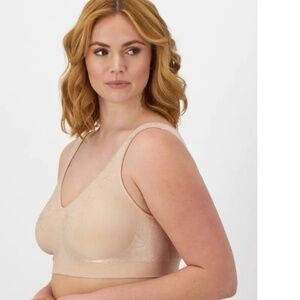 Bali Comfort Revolution ComfortFlex Fit Seamless 2-Ply Wireless Bra